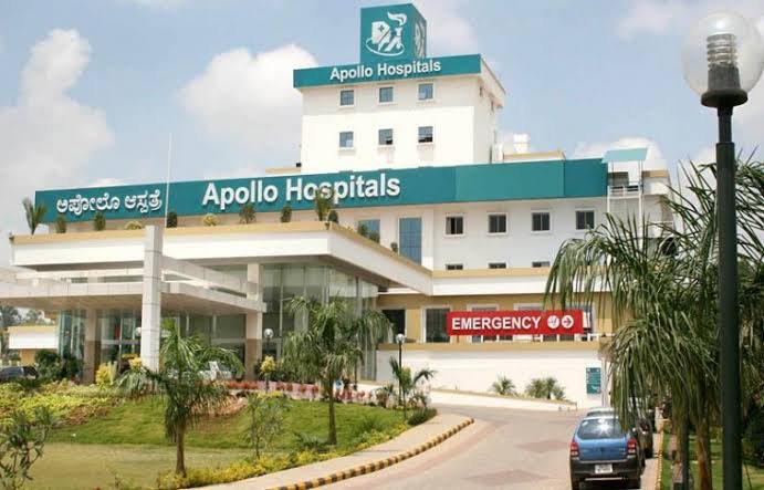 Indraprastha Apollo Hospital, Delhi - MEDIYATRA